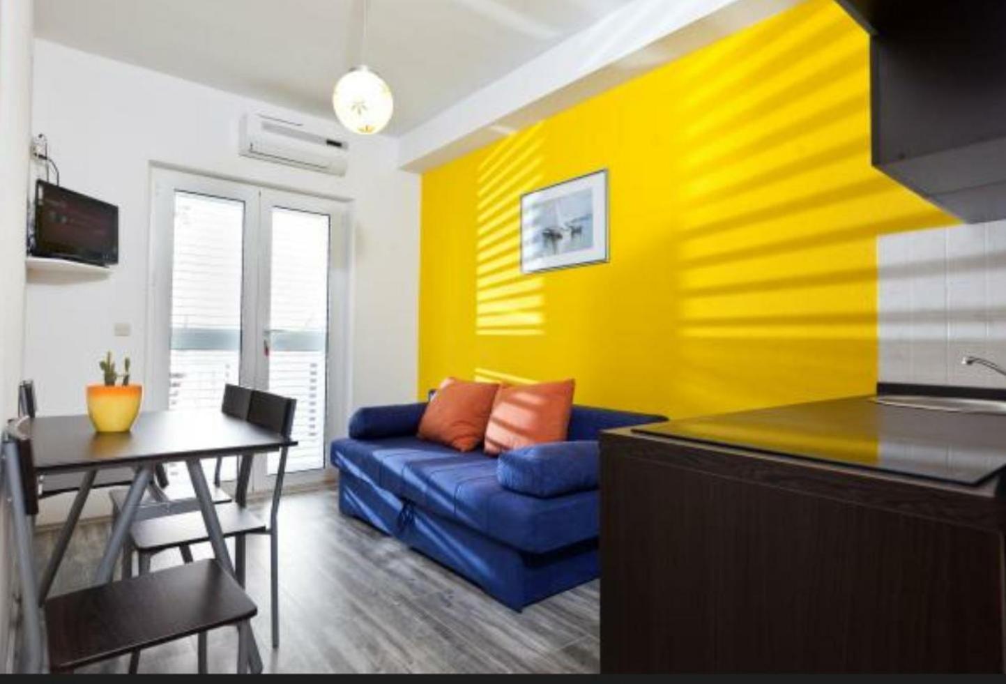 Vega Appartement *